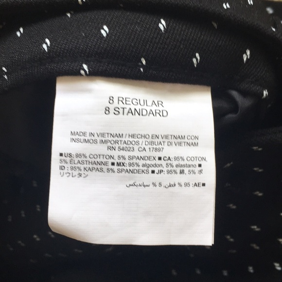 Old Navy Pixie Pants - Picture 5 of 5